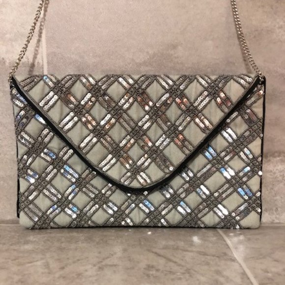 Silver and Gray Sequined Canvas Shoulder Bag - Picture 11 of 12